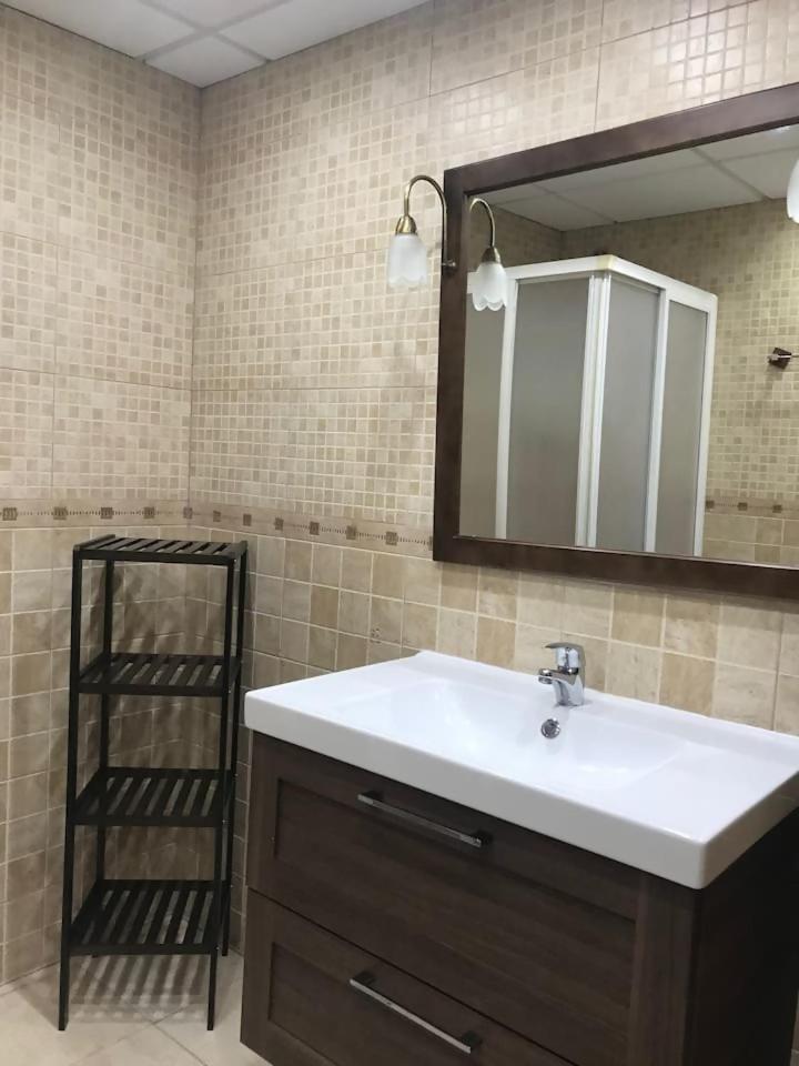 Espectacular Residencial En 1A Linea Con Piscina Benajarafe Exterior foto