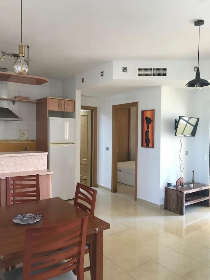 Espectacular Residencial En 1A Linea Con Piscina Benajarafe Exterior foto