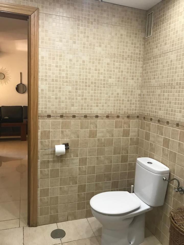 Espectacular Residencial En 1A Linea Con Piscina Benajarafe Exterior foto